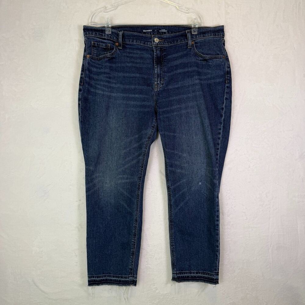 Old Navy Mid Rise Boyfriend Jeans Womens Size 16 Raw Hem Cropped Stretch